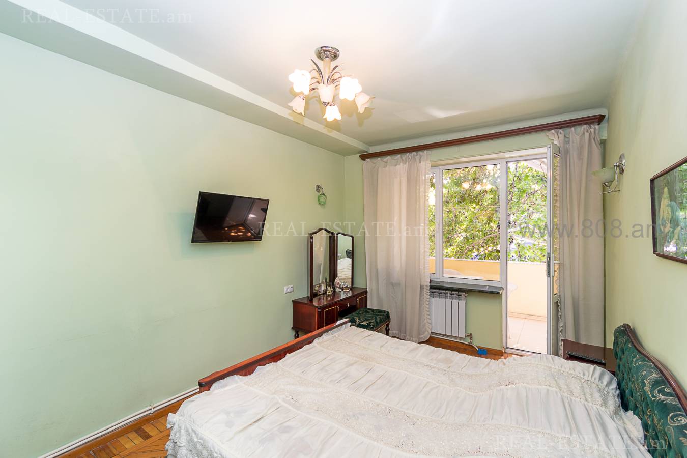 3 bedroom apartment for sale Mashtots Ave, Center Yerevan, 125544