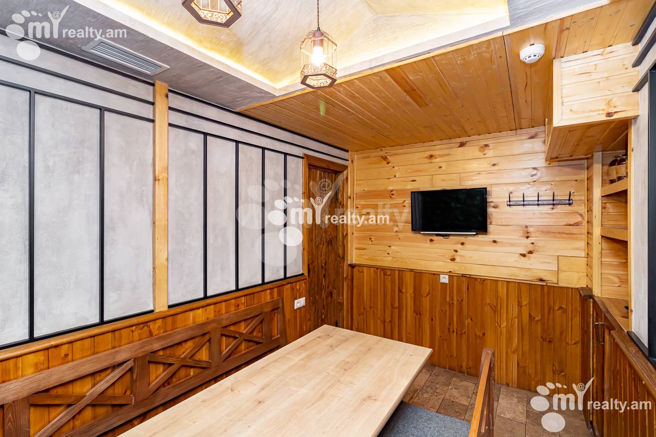 Commercial property for sale Arshakunyats Ave, Center Yerevan, 149846