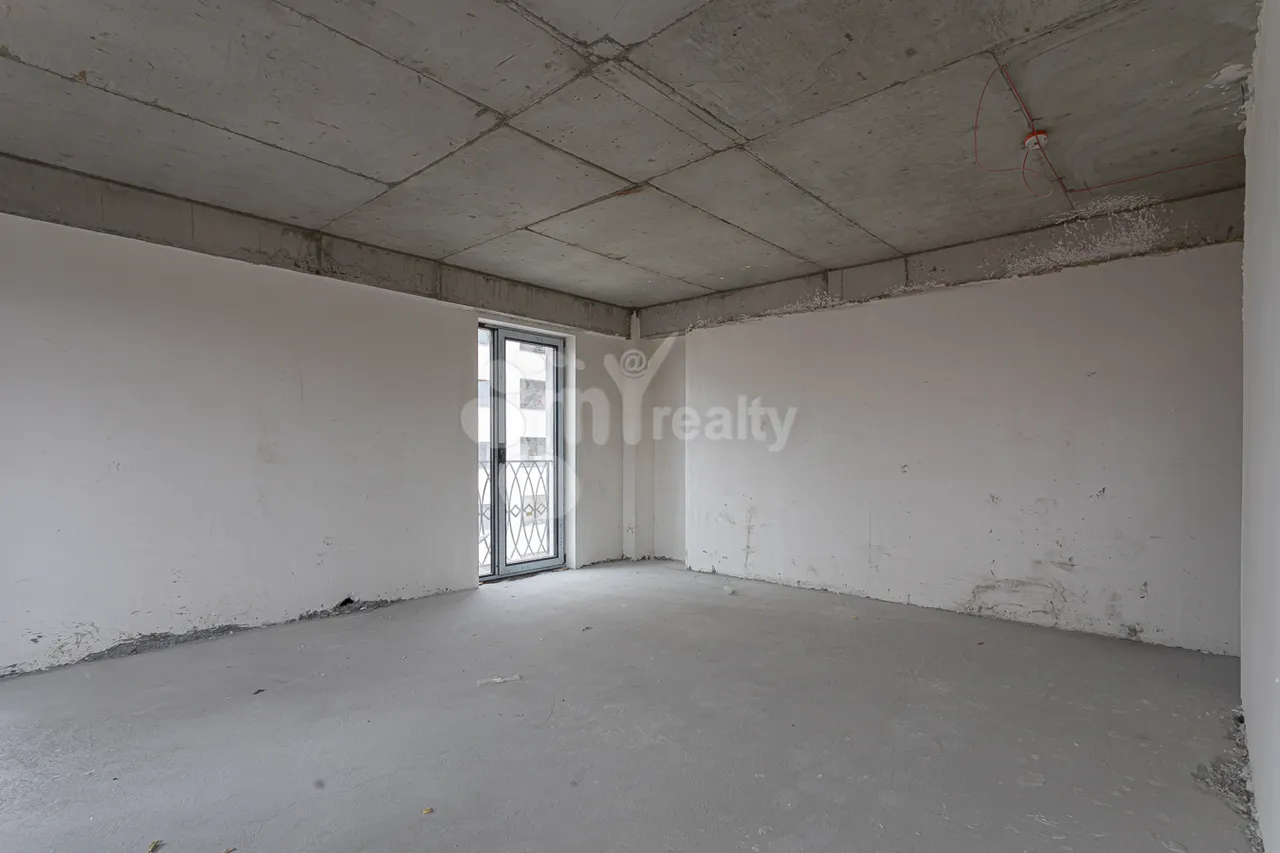 4 սենյականոց բնակարան  Կ. Ուլնեցու փող., Քանաքեռ-Զեյթուն Երևան, 160033