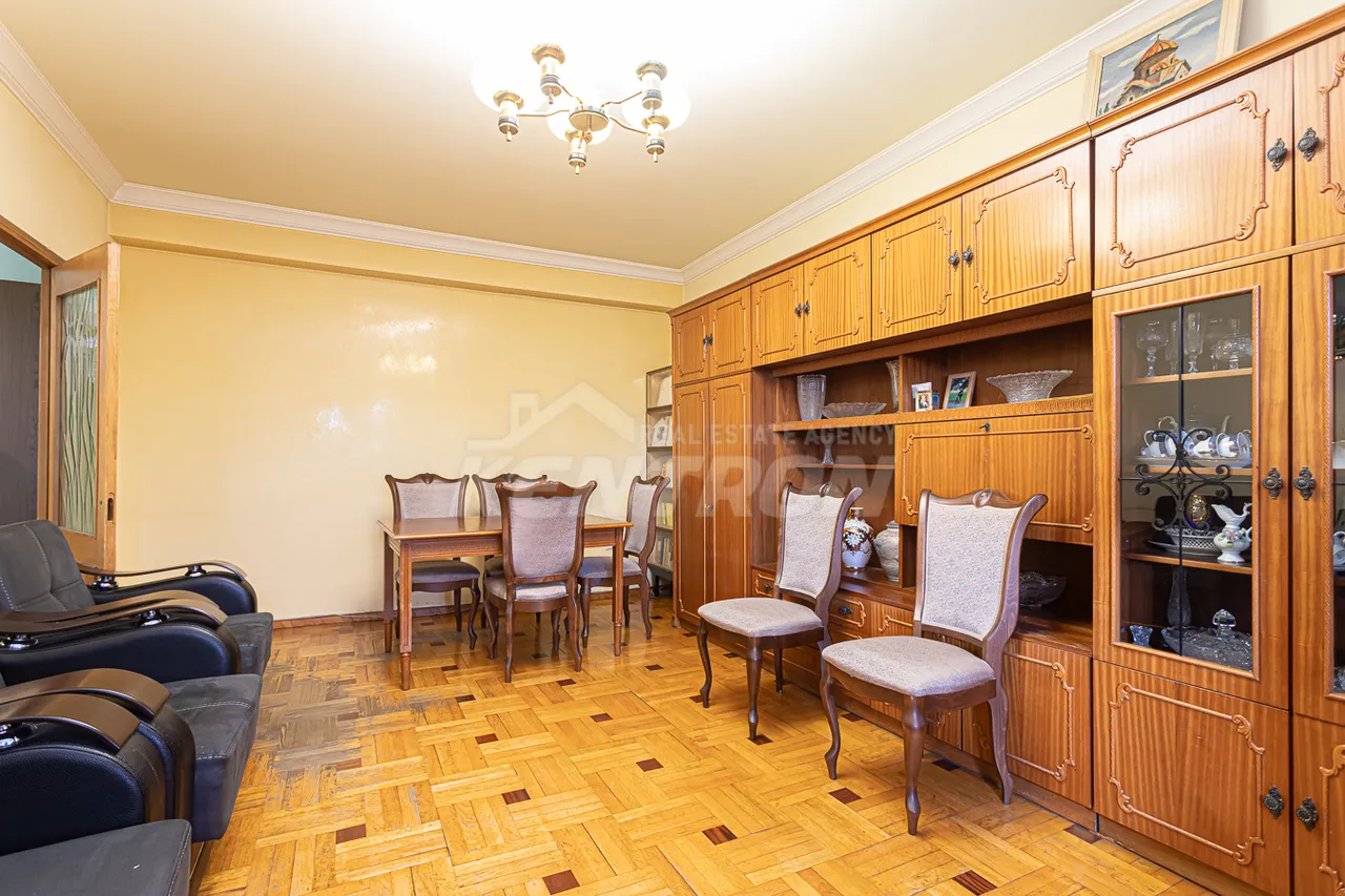3 bedroom apartment for sale Yerznkyan St, Arabkir Yerevan, 158124