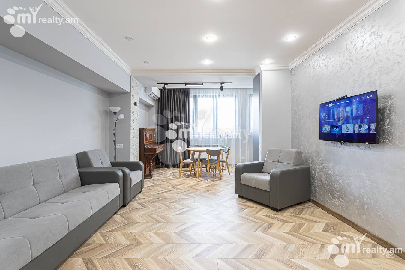 3 սենյականոց բնակարան վարձով Սարյան փող, Կենտրոն Երևան, 156857