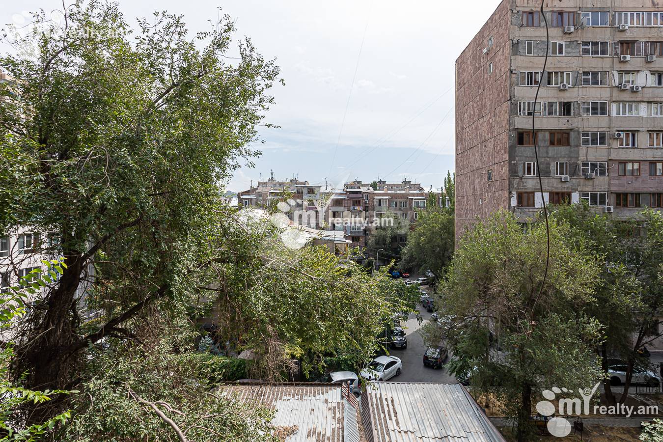 3 սենյականոց բնակարան վարձով Սարյան փող, Կենտրոն Երևան, 156857