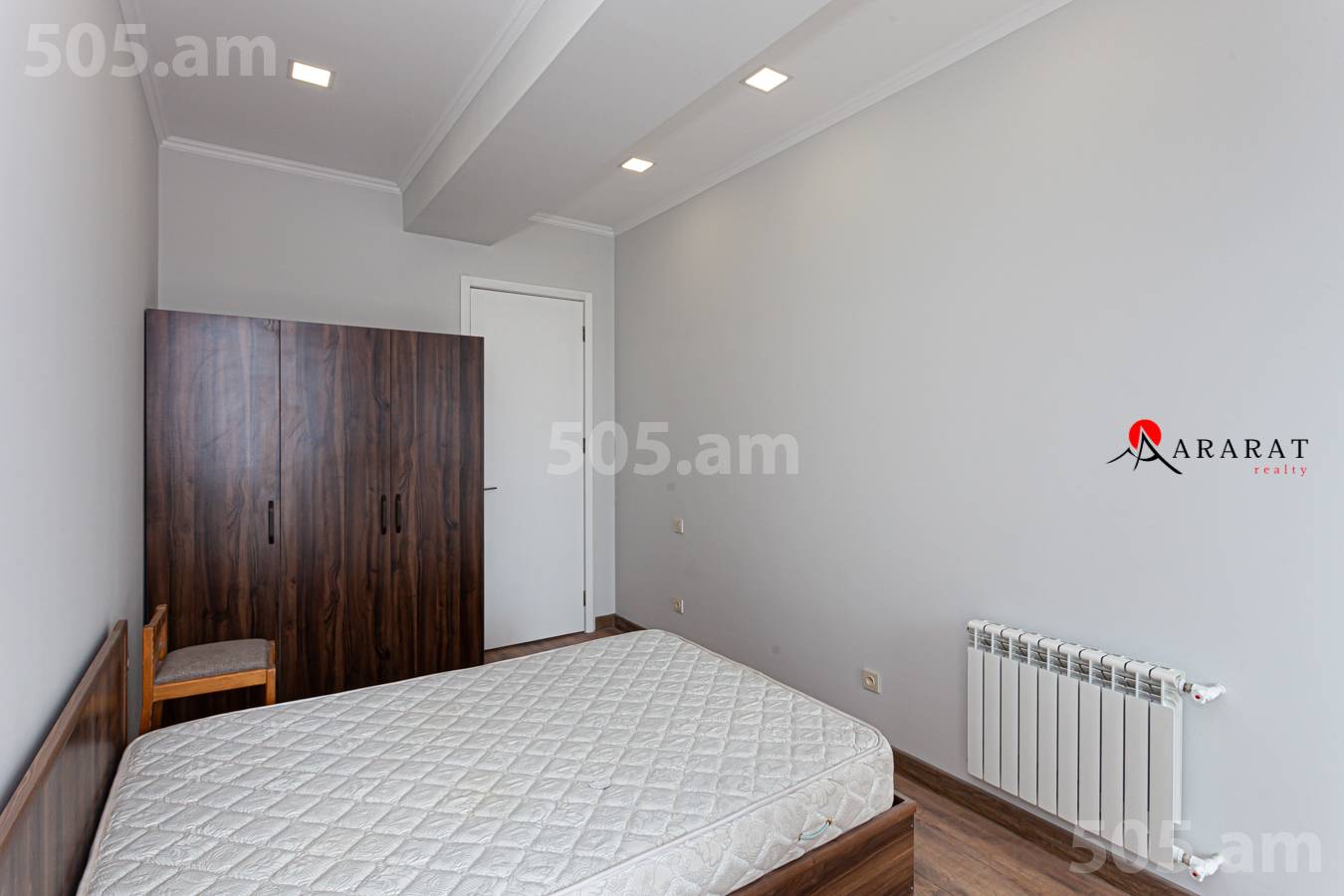 Купить 3 комнатную квартиру Рубен Севак(Арабкир 21.), Арабкир Ереван, 134372