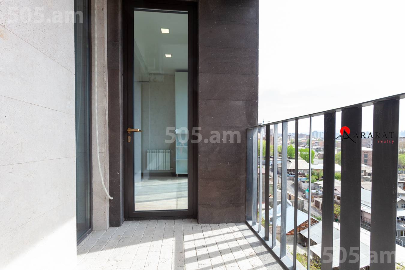 Купить 3 комнатную квартиру Рубен Севак(Арабкир 21.), Арабкир Ереван, 134372