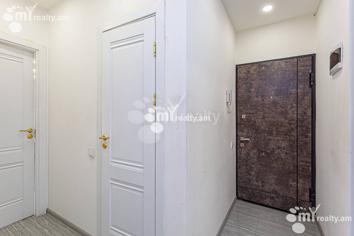 3 սենյականոց բնակարան վարձով Լալայանց փ, Կենտրոն Երևան, 154897