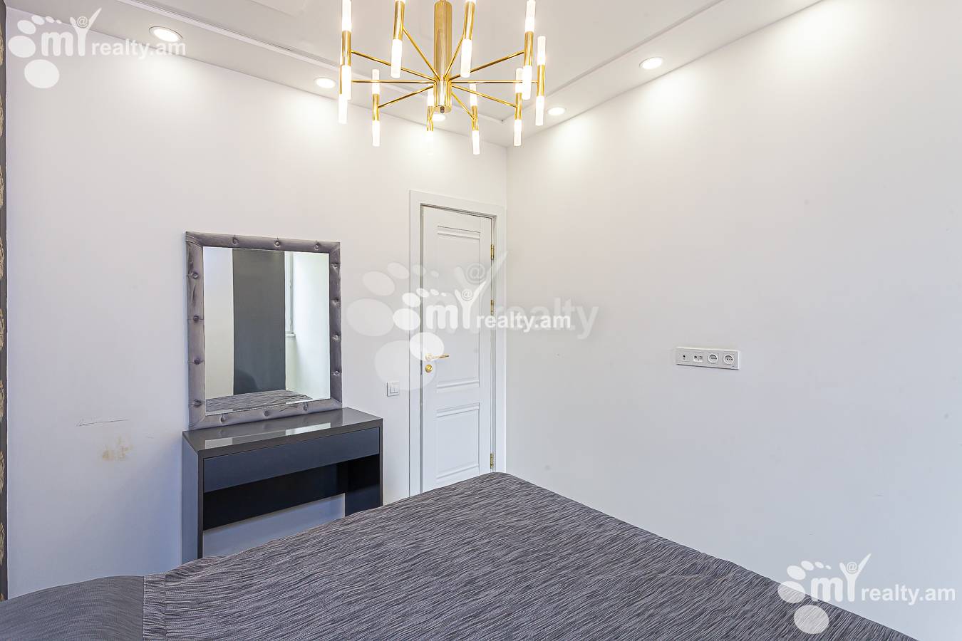 3 սենյականոց բնակարան վարձով Լալայանց փ, Կենտրոն Երևան, 154897