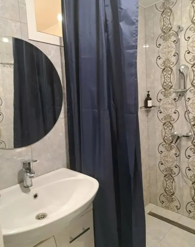 3 bedroom apartment for sale خیابان نعلبندیان, مرکز شهر ایروان, 161657