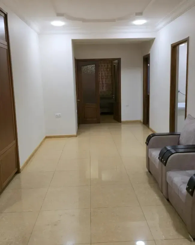 3 bedroom apartment for sale Deghatan St, Center Yerevan, 161502