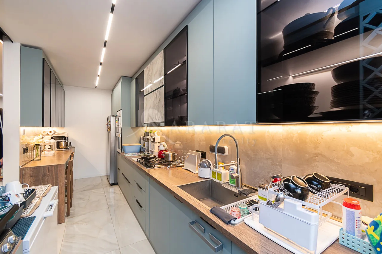3 bedroom apartment for sale Hambardzumyan St, Arabkir Yerevan, 161974
