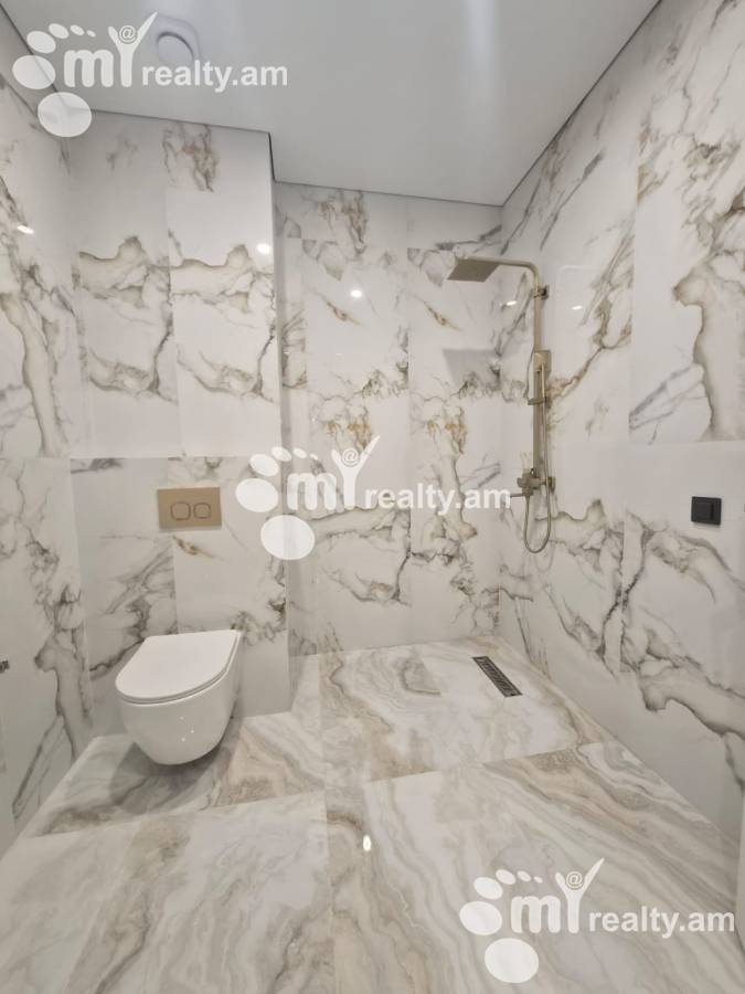 Купить 3 комнатную квартиру Аршакуняц пр, Центр Ереван, 158587