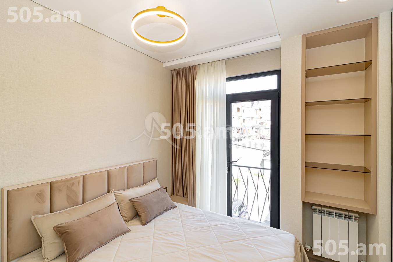 2 bedroom apartment for sale خیابان آزاتوتیان, عربگیر ایروان, 151125