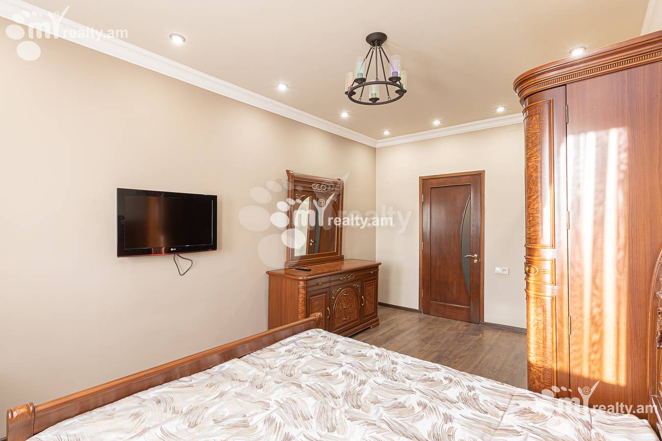 3 bedroom apartment for sale خیابان لِنینگراندیان, آچاپنیاک ایروان, 156721