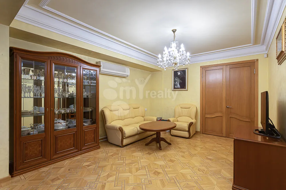 bnakaran/3-senyakanoc/Hanrapetutyan+St/Center/Yerevan