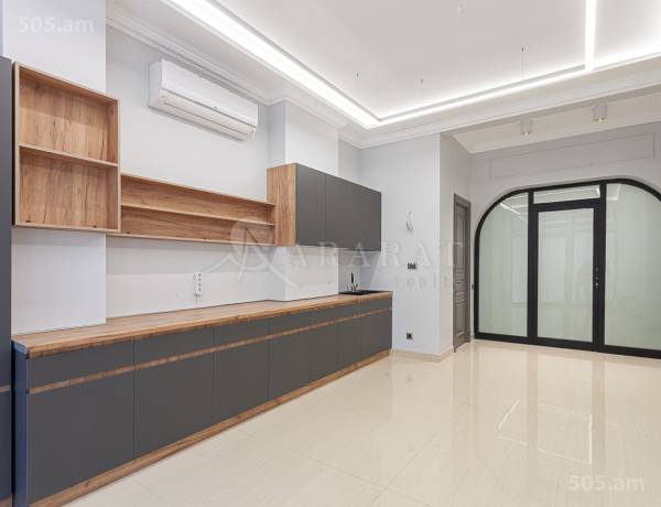 komercion-vardzakalutyun-Yerevan-Center