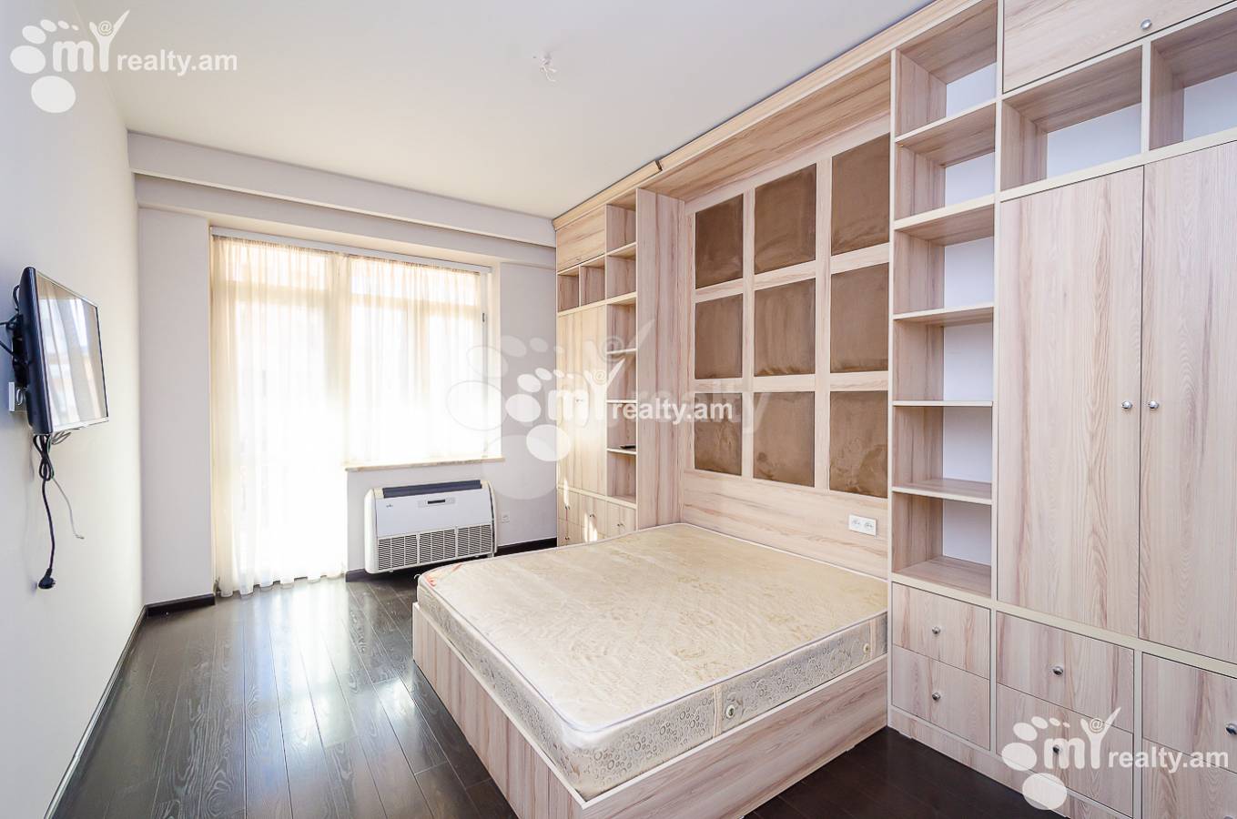 4 bedroom apartment for sale Northern(Hyusisayin)  Ave, Center Yerevan, 146493