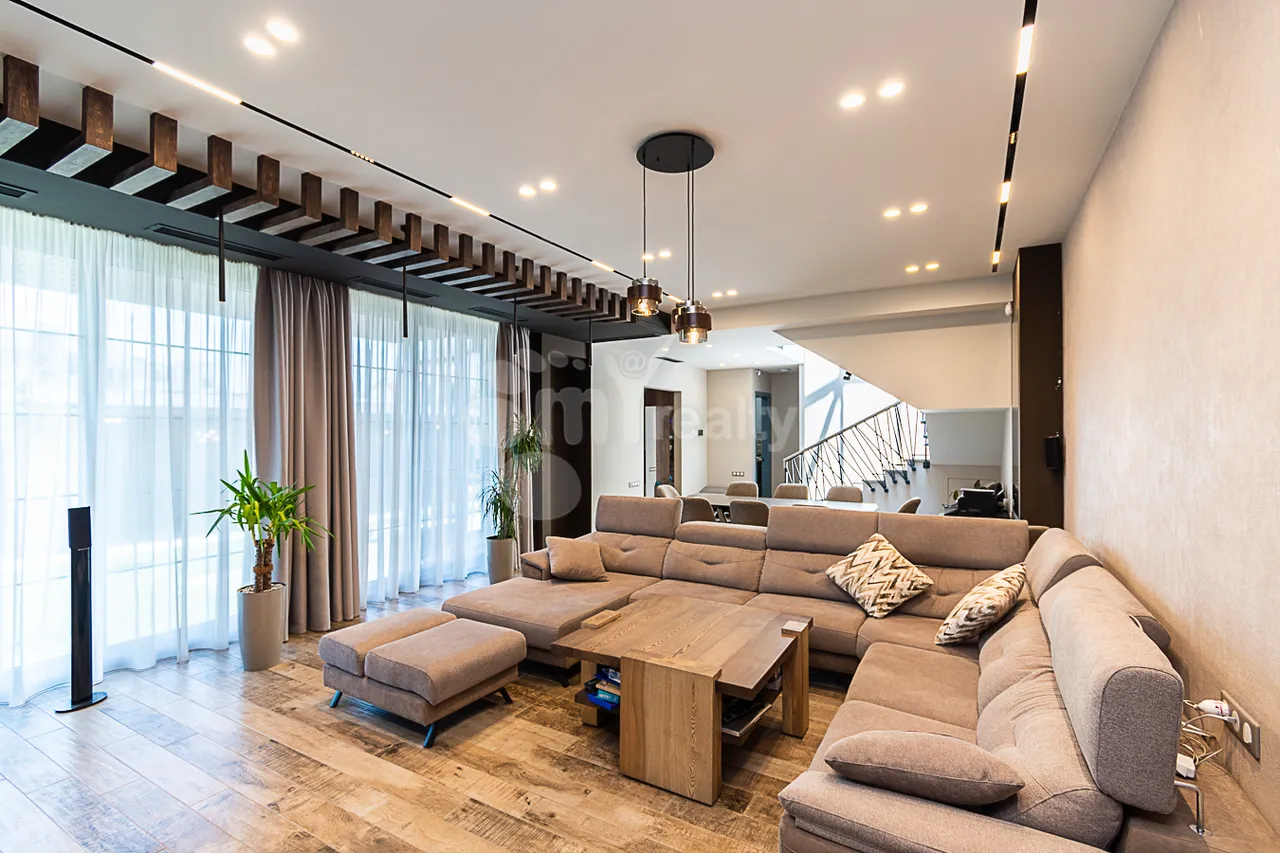 House for sale Noragyugh, Center Yerevan, 161037