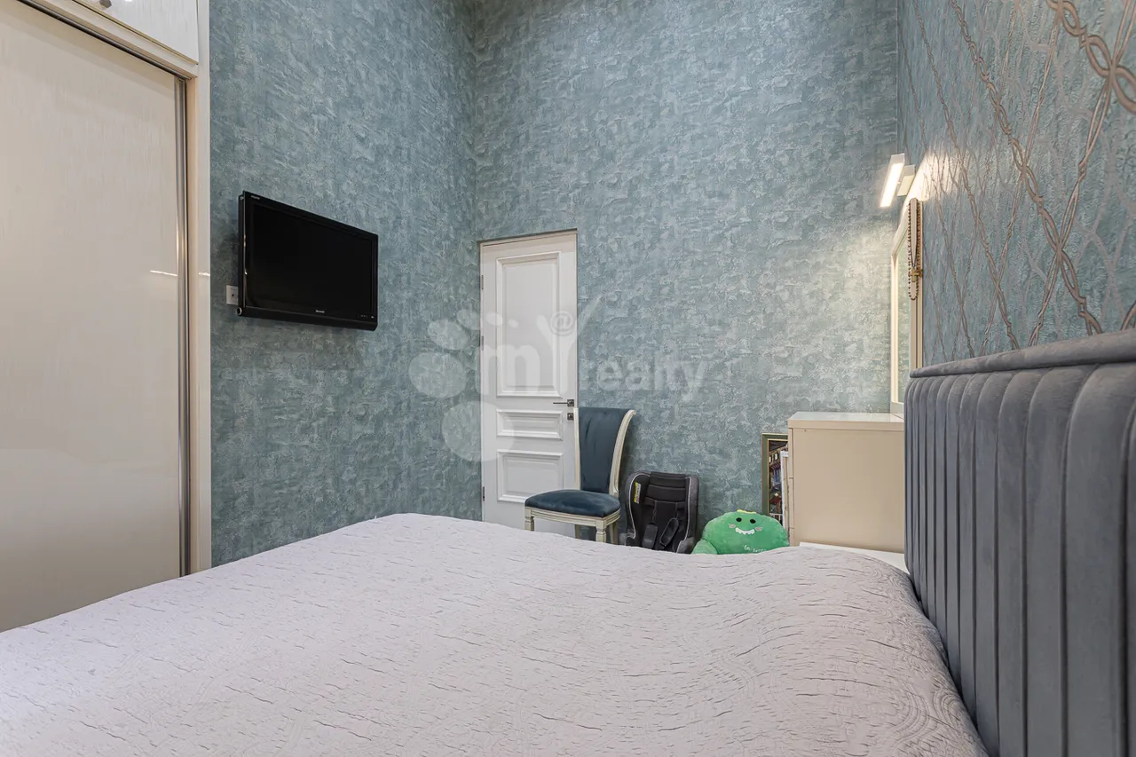 4 bedroom apartment for sale Adonts St, Arabkir Yerevan, 159646