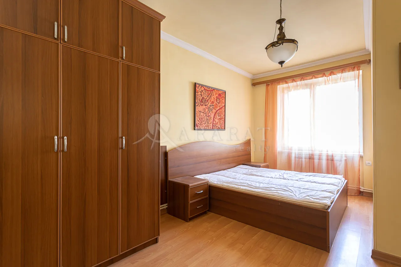 3 bedroom apartment for sale A. Avetisyan St, Arabkir Yerevan, 157417