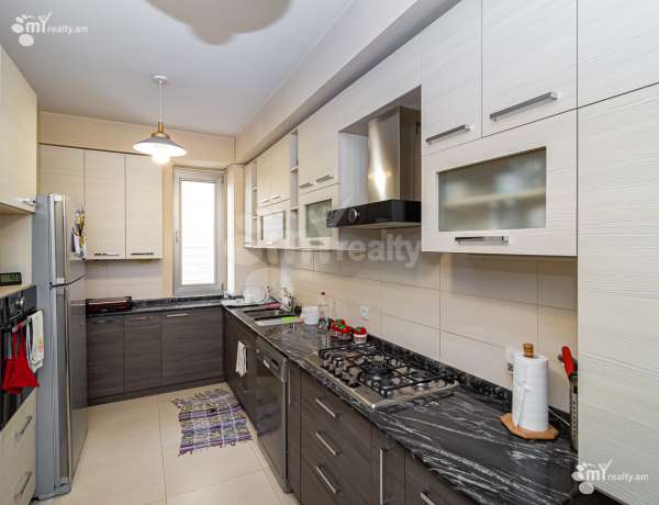 4-senyakanoc-bnakaran-vacharq-Yerevan-Center