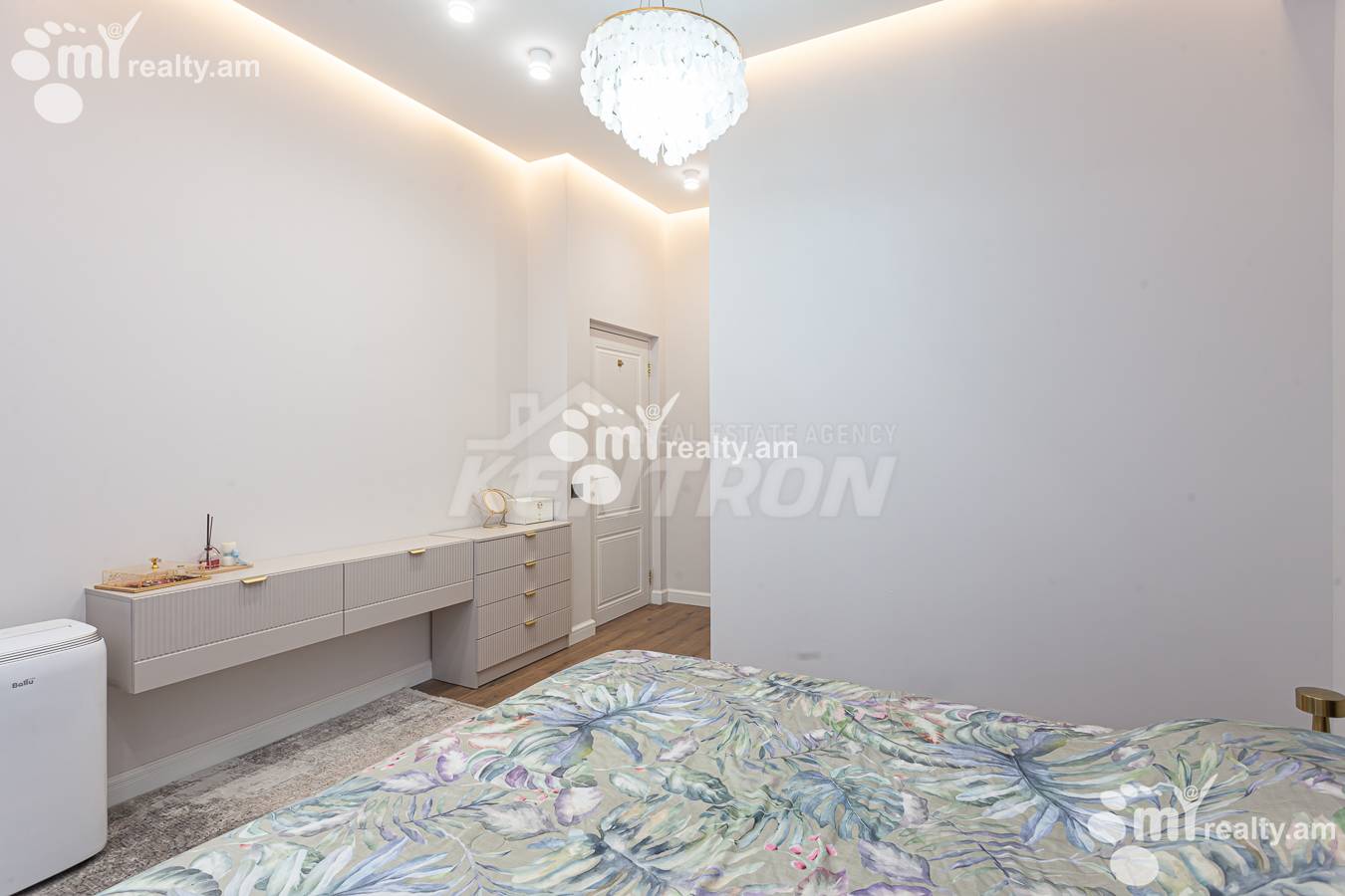 House for sale G 1 dis., آچاپنیاک ایروان, 156070