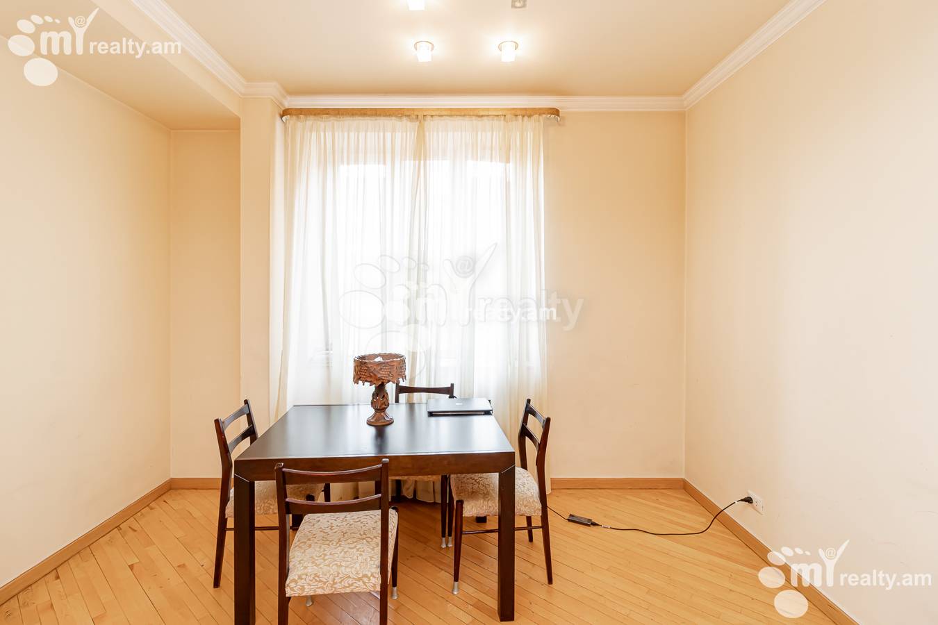 3 bedroom apartment for sale Northern (Hyusisayin)  Ave, Center Yerevan, 143222