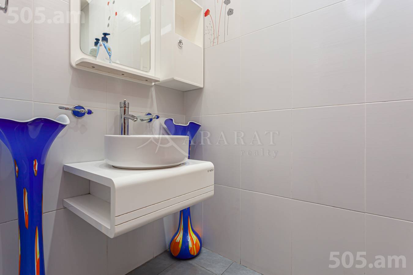 5 bedroom apartment for sale Amiryan St, Center Yerevan, 150344