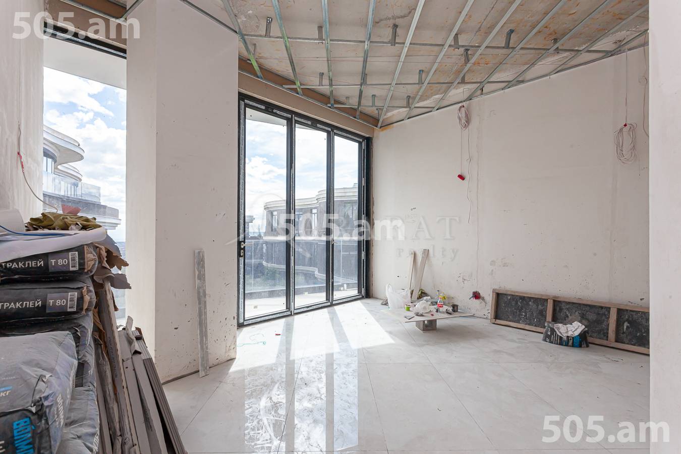 3 սենյականոց բնակարան  Գ. Հովսեփյան փող, Նորք-Մարաշ Երևան, 155577