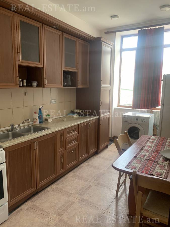 3 bedroom apartment for rent خیابان خانجیان, مرکز شهر ایروان, 120440