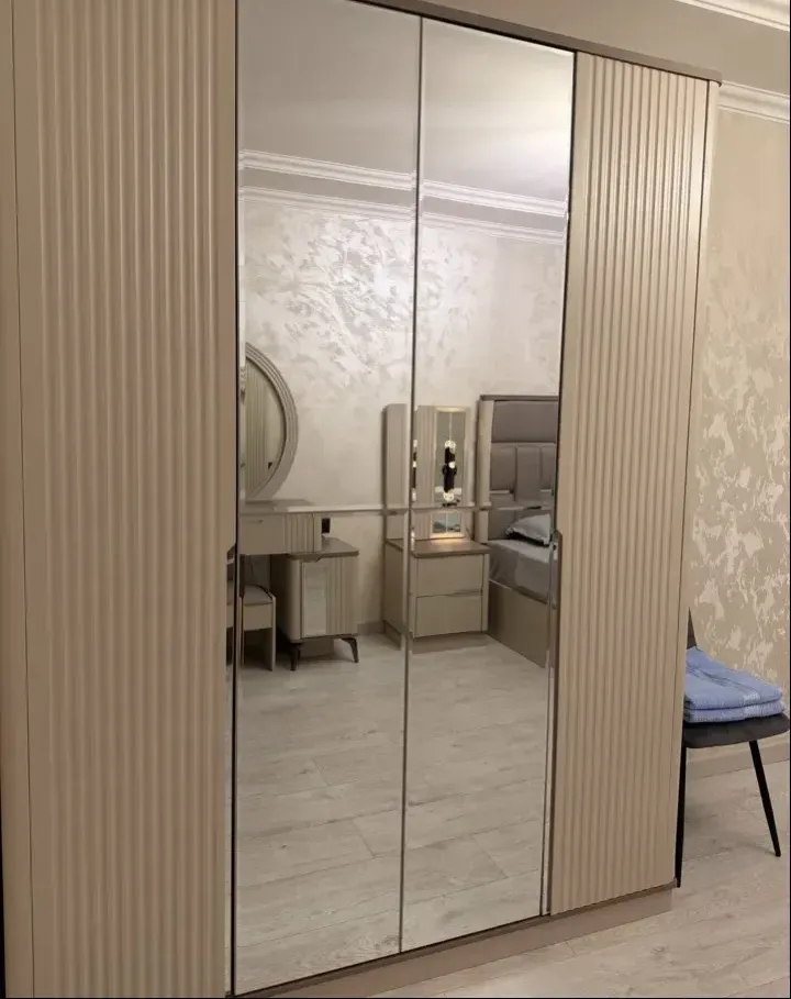 3 bedroom apartment for rent Zakyan St, Center Yerevan, 161552