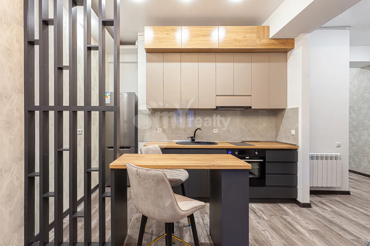 2 bedroom apartment for rent Charents St, Center Yerevan, 158992