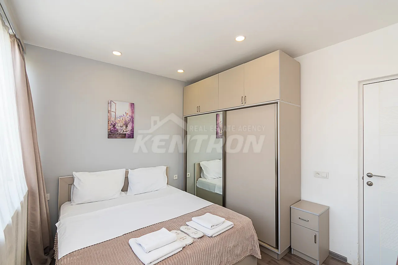 3 bedroom apartment for sale Sayat-Nova Ave, Center Yerevan, 161429
