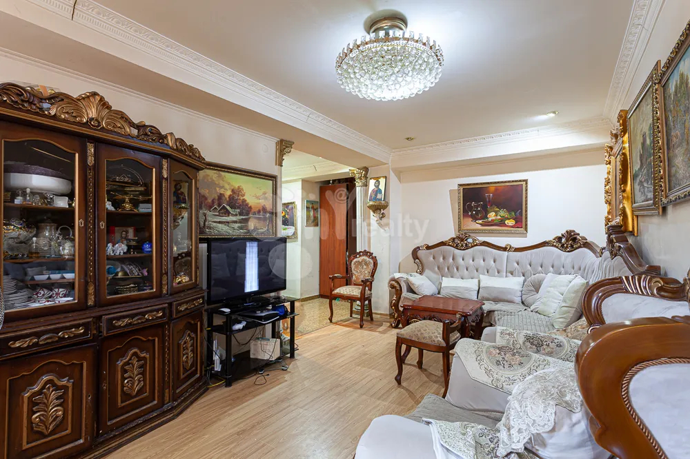 2-bedroom/apartment-for-sale/Hin+yerevantsi+St/Center/Yerevan