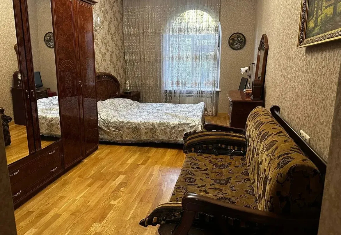 2 bedroom apartment for sale Tigran Mets Ave, Center Yerevan, 161205