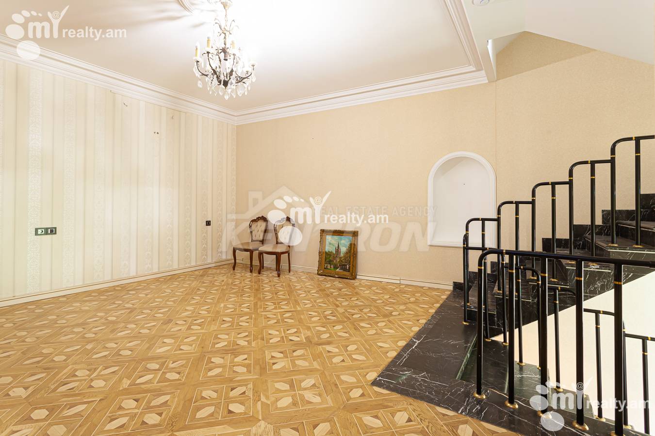 House for sale خیابان سِپوه, عربگیر ایروان, 155978