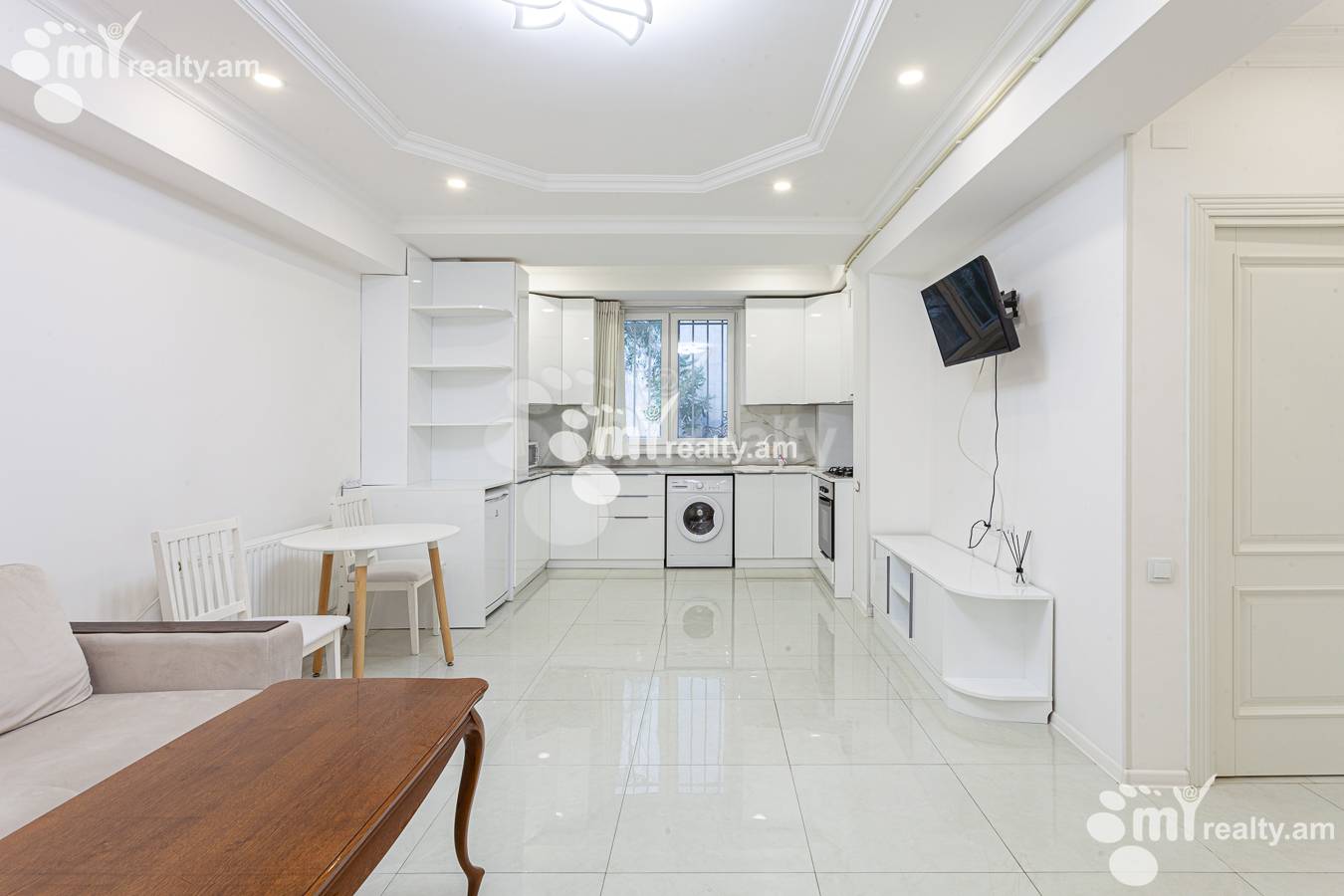 2 սենյականոց բնակարան  Ե. Քոչար փող, Կենտրոն Երևան, 137922