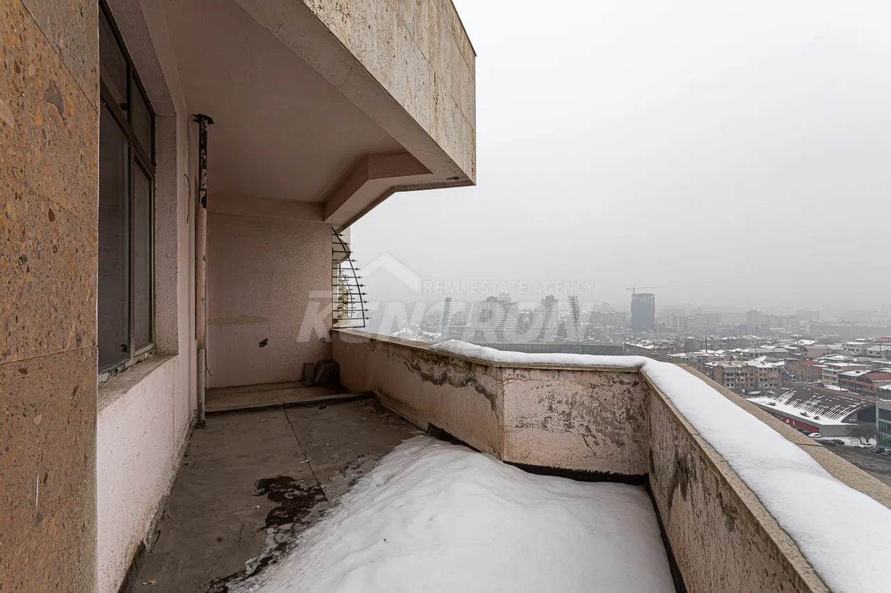 4 bedroom apartment for sale Tsitsernakaberd Highway, Center Yerevan, 159228