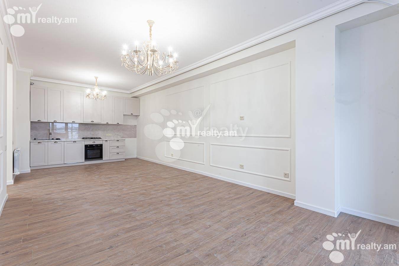 3 bedroom apartment for sale خیابان گِریبودوف, عربگیر ایروان, 155204