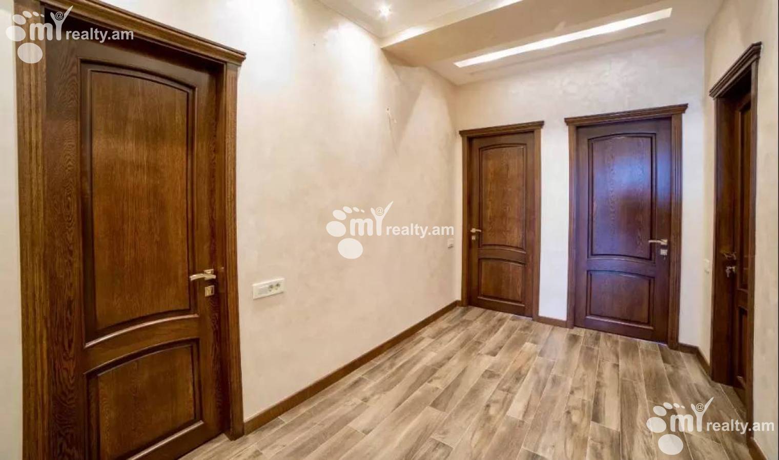 Снять 4 комнатную квартиру Сасна Црер ул., Давташен Ереван, 148331