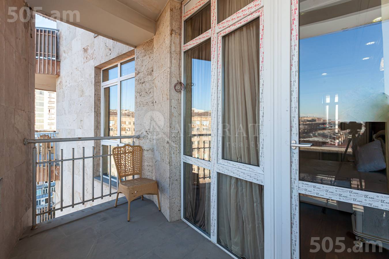 2 bedroom apartment for sale (خیابان باقرامیان (عربکیر, عربگیر ایروان, 154460