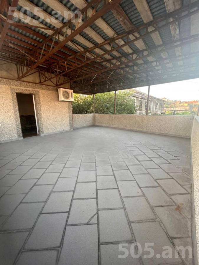 House for rent خیابان بارد زِرابِرد, مرکز شهر ایروان, 151661