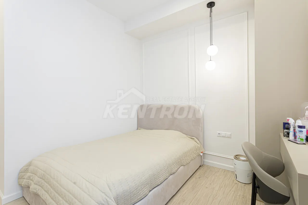 3 bedroom apartment for sale K. Ulnetsi St, Quanaquère-Zeytoun Yerevan, 157195