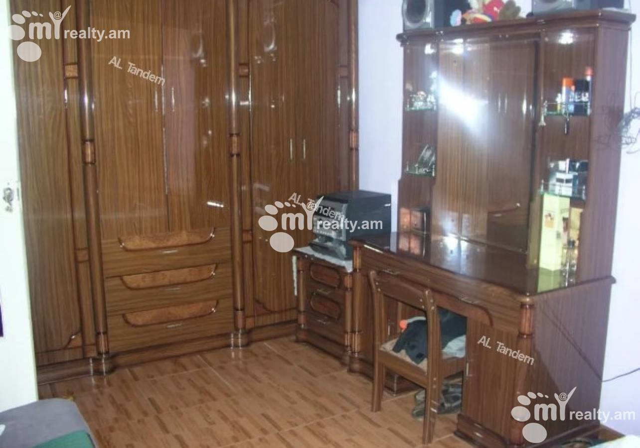 3 bedroom apartment for sale Mamikoniants St, Arabkir Yerevan, 141291