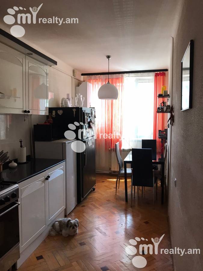 Снять 4 комнатную квартиру Д. Демирчян ул, Центр Ереван, 156693