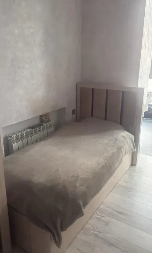 3 bedroom apartment for rent Khanjyan St, Center Yerevan, 161810