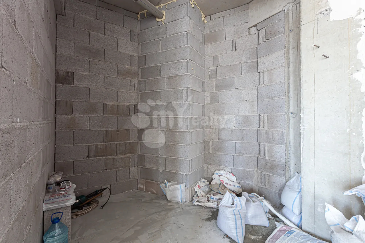 4 bedroom apartment for sale Aghbyur Serob St, Arabkir Yerevan, 161416