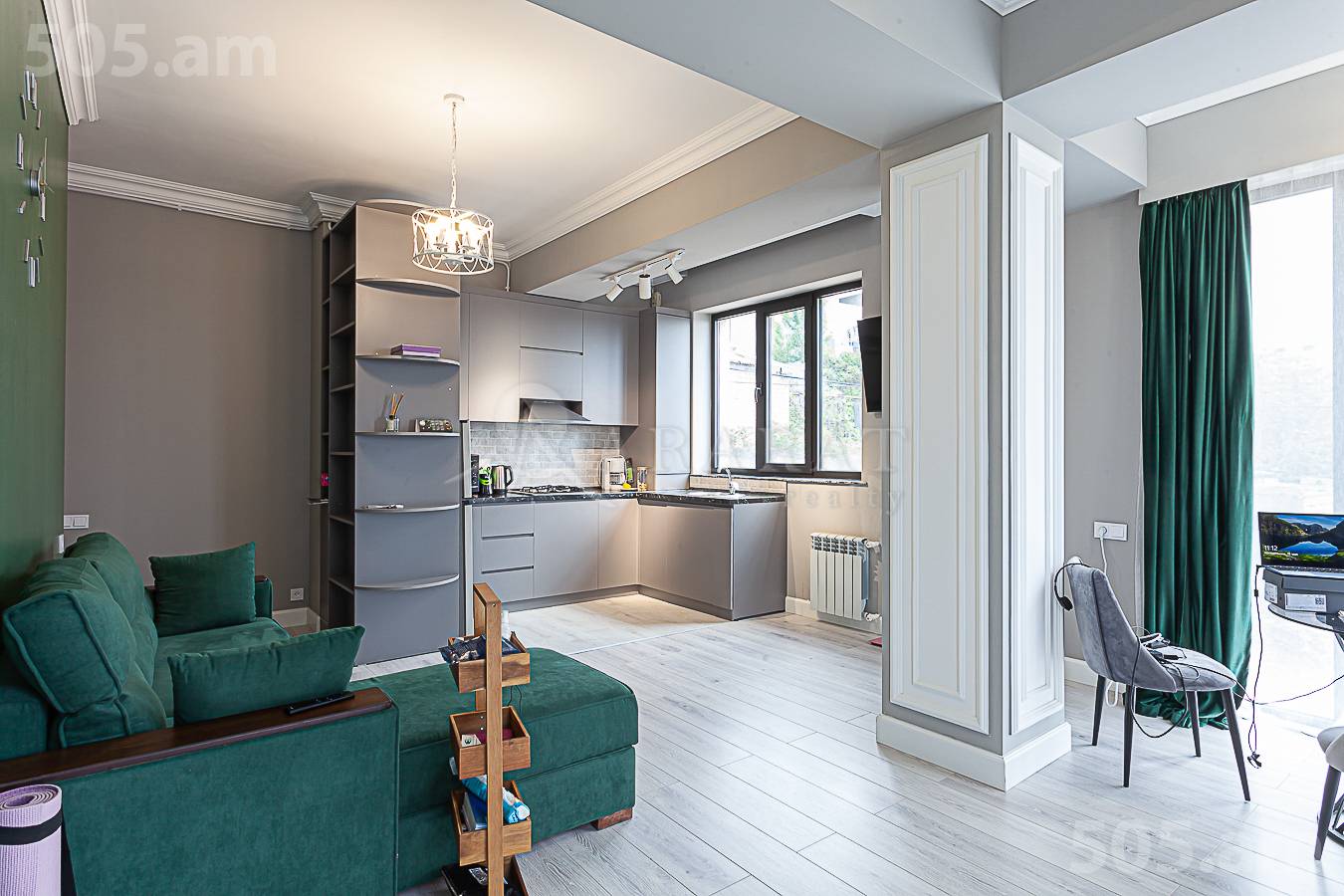 2 bedroom apartment for rent Antarayin St, Center Yerevan, 152437