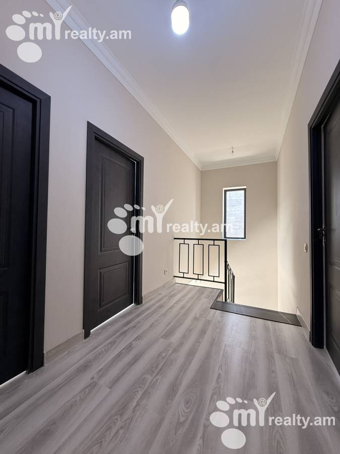House for sale Davtashen 4 district, Dawtaschen Yerevan, 156503