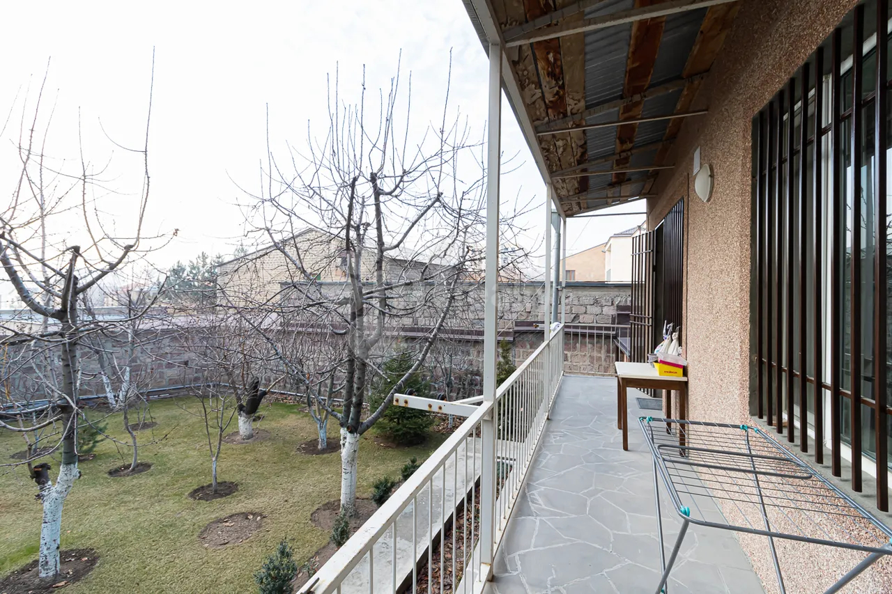 House for sale Davtashen 3 district, Davtachène Yerevan, 158789