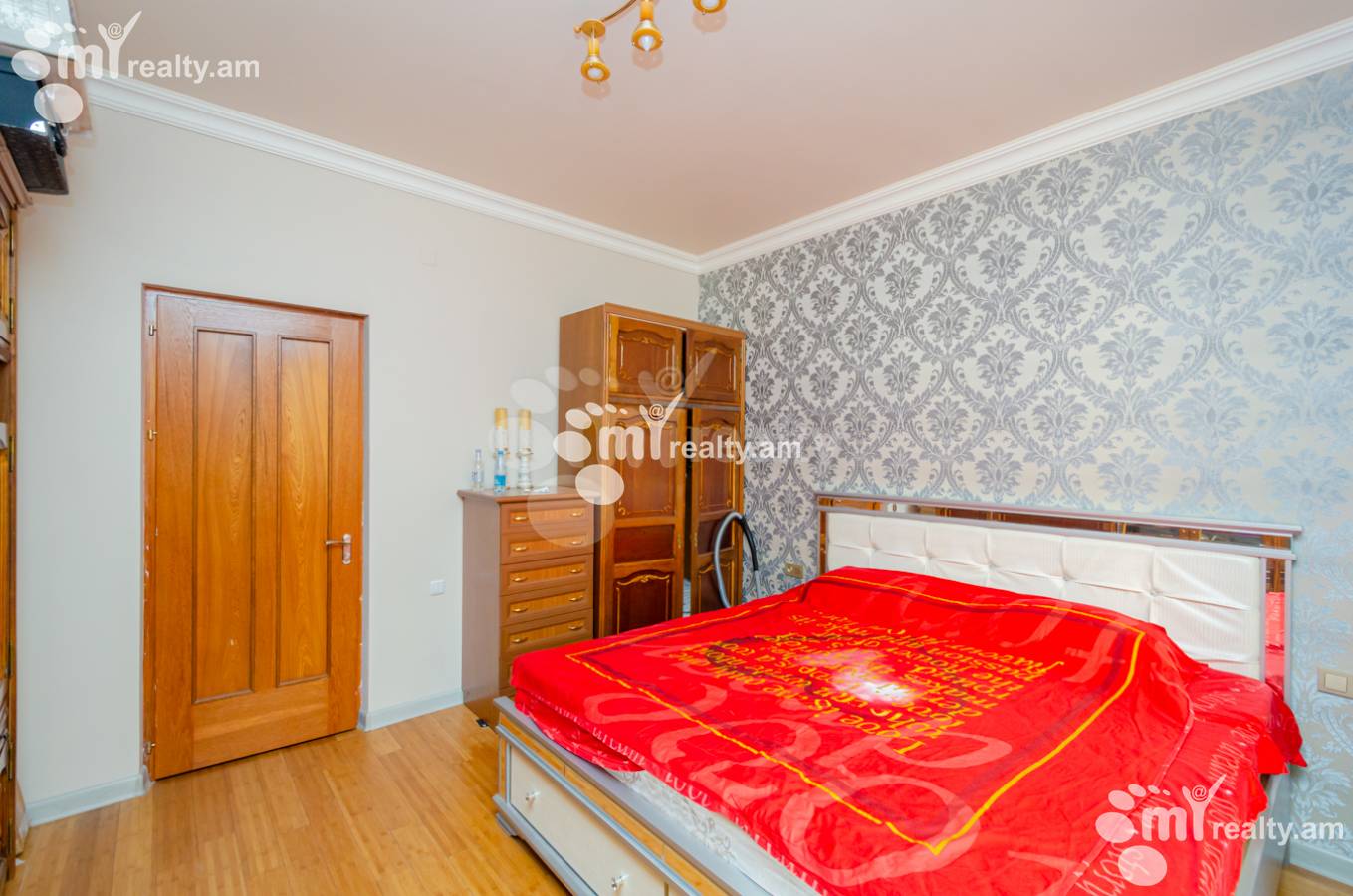 3 bedroom apartment for sale Buzand St, Center Yerevan, 138017
