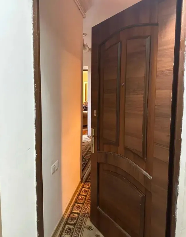 3 bedroom apartment for sale Abovyan St, Center Yerevan, 161096